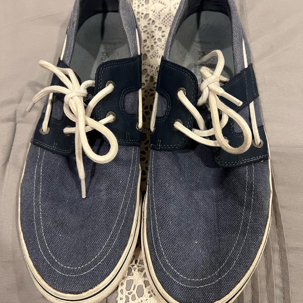 Tommy Bahama Navy Canvas Boat Shoes with White Laces
